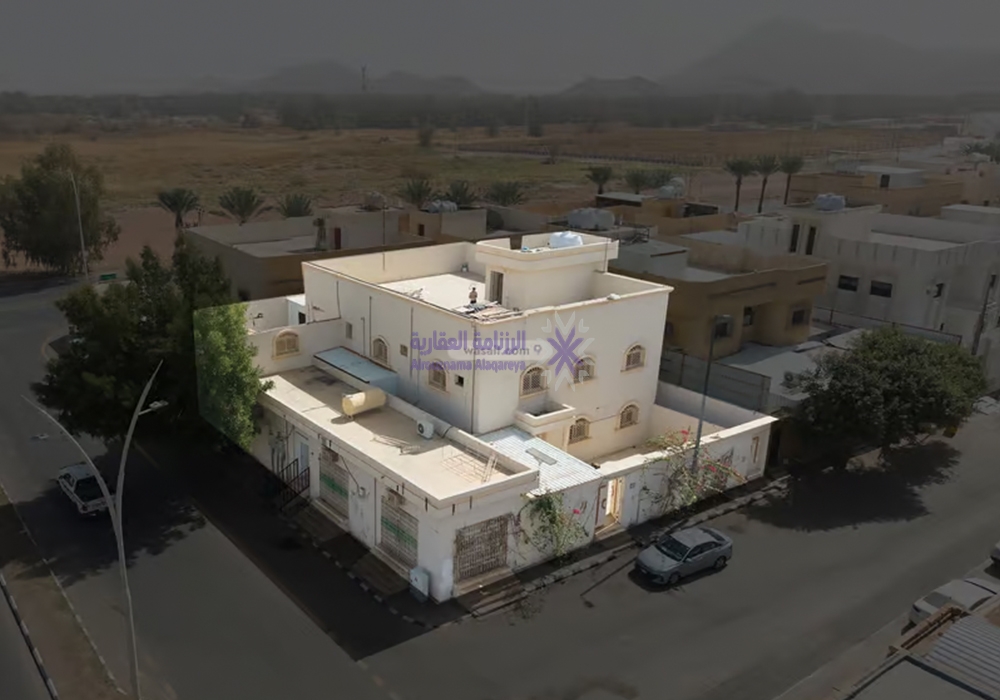 فيلا سكنية بواجهتين شمالية وغربية حي صديان 501م2